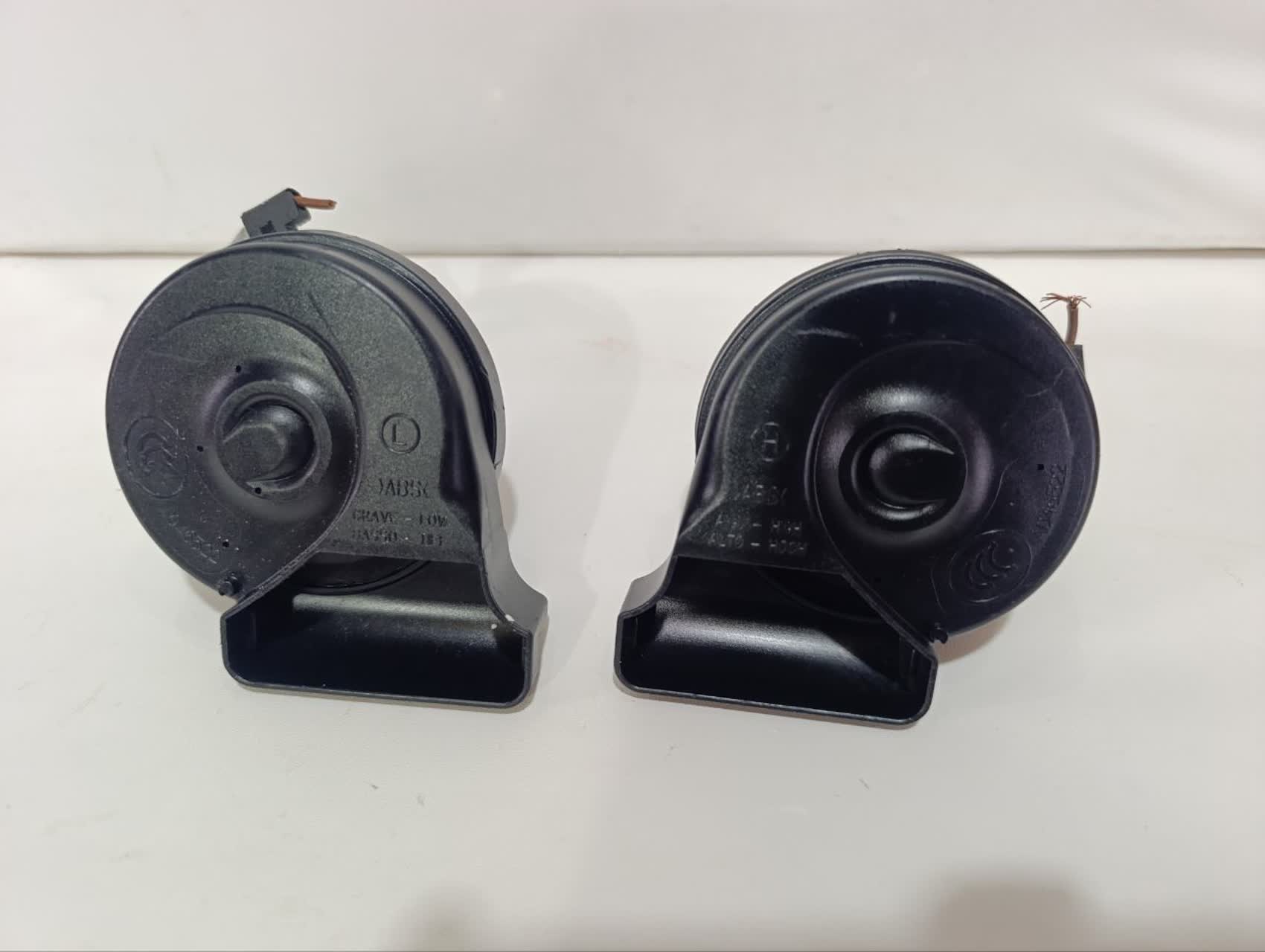 بوق حلزونی فیام فابریک مرسدس بنر ساخت ایتالیا FIAMM Made in ITALY - Image 3