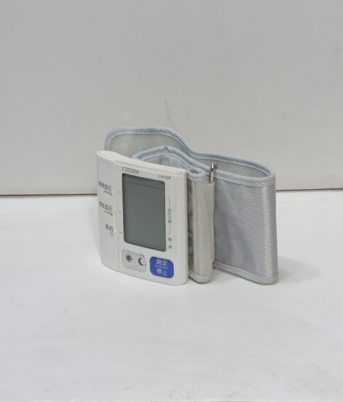 photo_2025-12-10_10-00-27