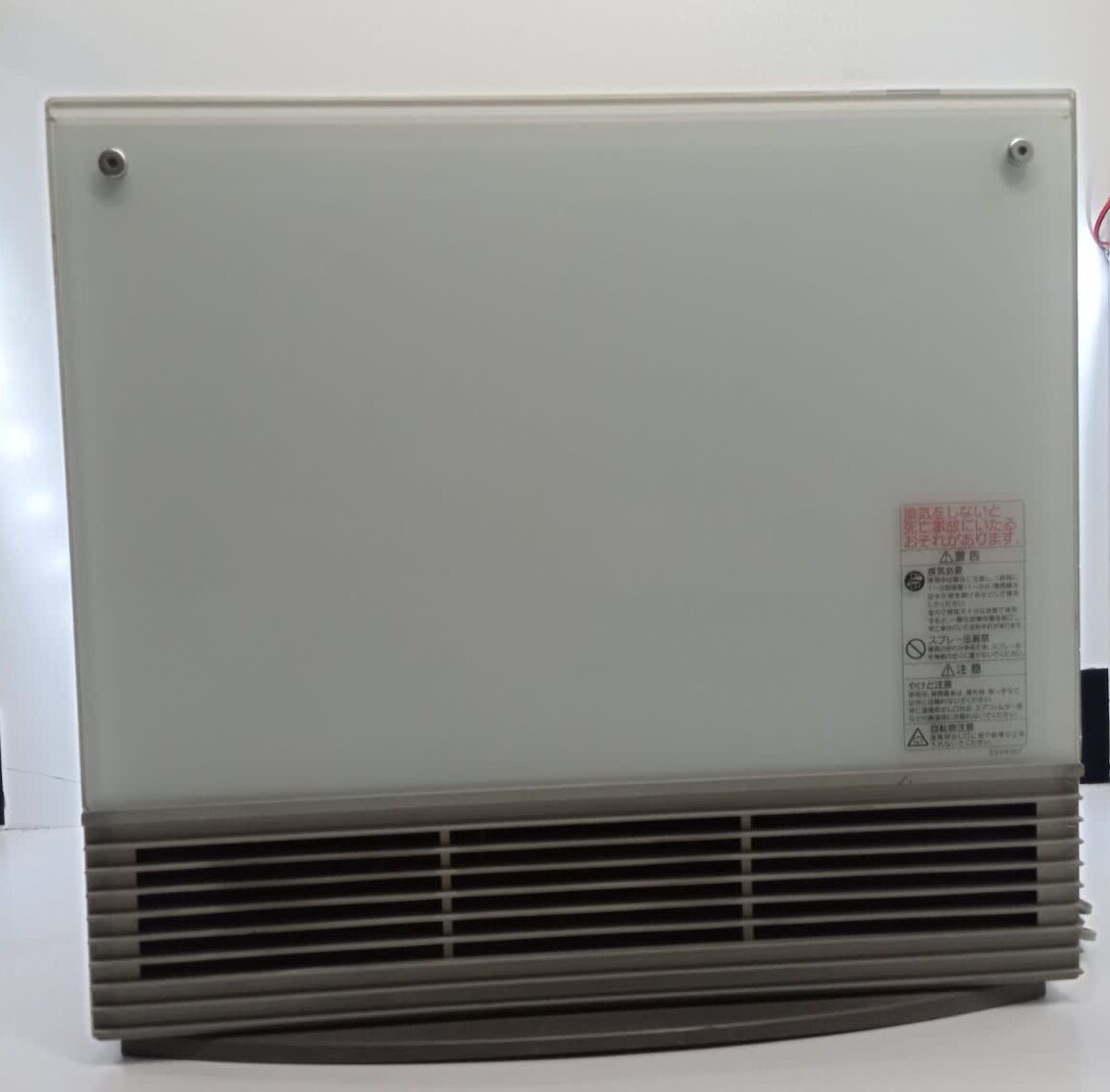 بخاری 4000 kw مدل جلو شیشه تهویه هوا یون ساز پلاسما (سفید)