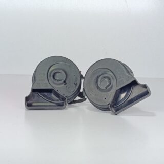 بوق حلزونی فیام  مرسدس بنر لبه دار ساخت ایتالیا FIAMM Made in ITALY
